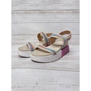 Size 9 - Chinese Laundry Everly Crochet - Pink Multi - Womens